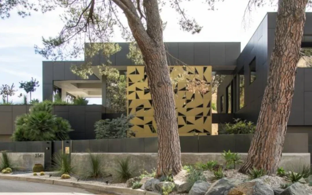 Black Villa